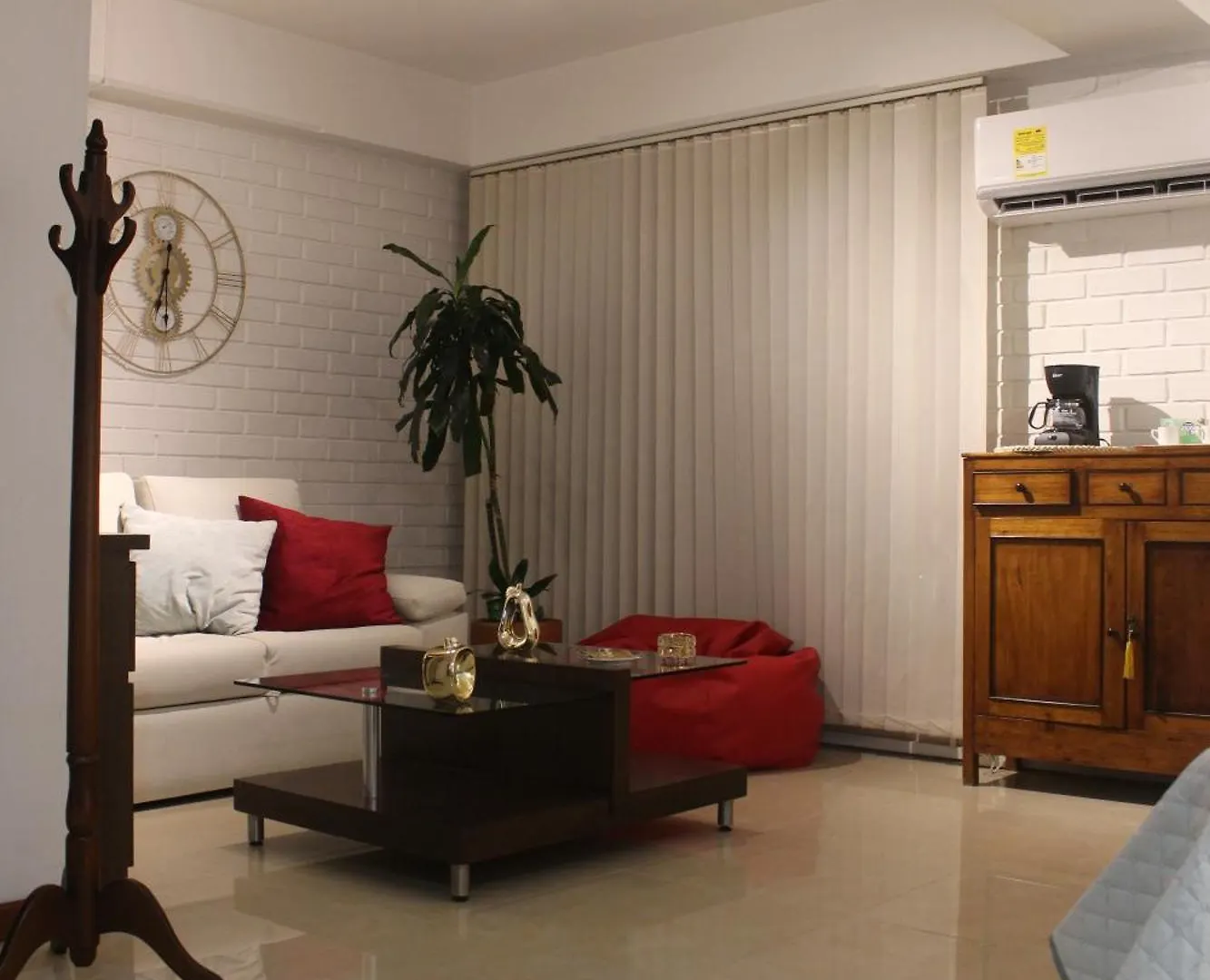 Excelente Apartamento En Parque El Poblado Medellín
