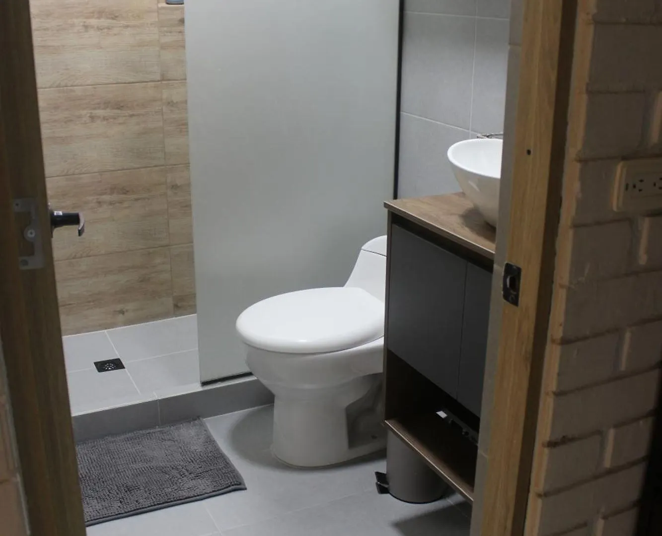Excelente Apartamento En Parque El Poblado Medellín