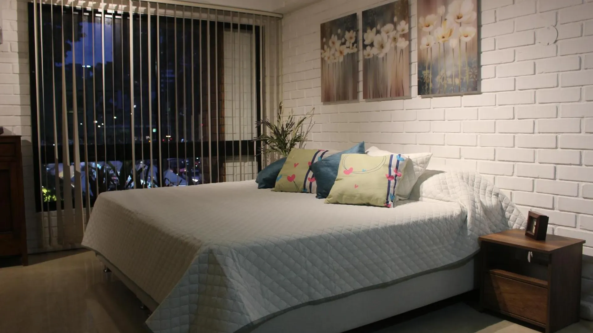 Excelente Apartamento En Parque El Poblado Medellín Colombia